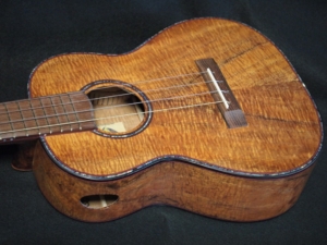 crinkle curl koa tenor ukulele