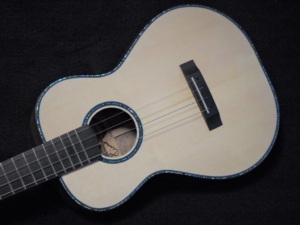 swiss moon spruce and pomelle bubinga baritone ukulele