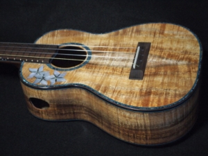 the cindy tenor ukulele