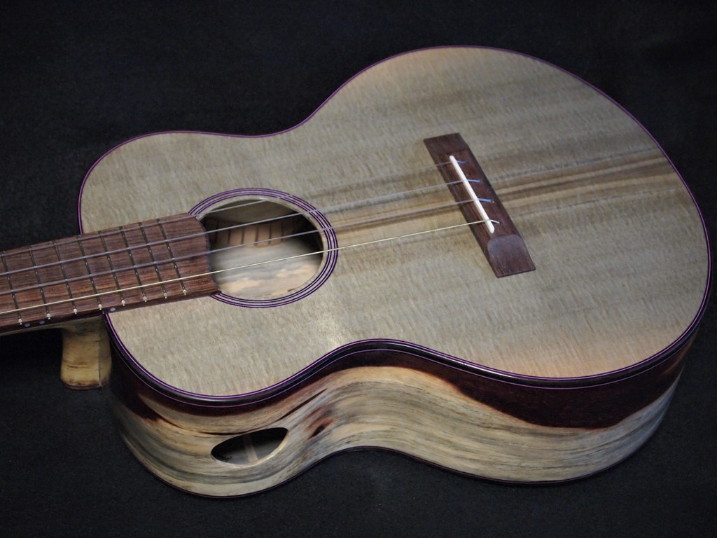 gecko tamarind tree super tenor ukulele